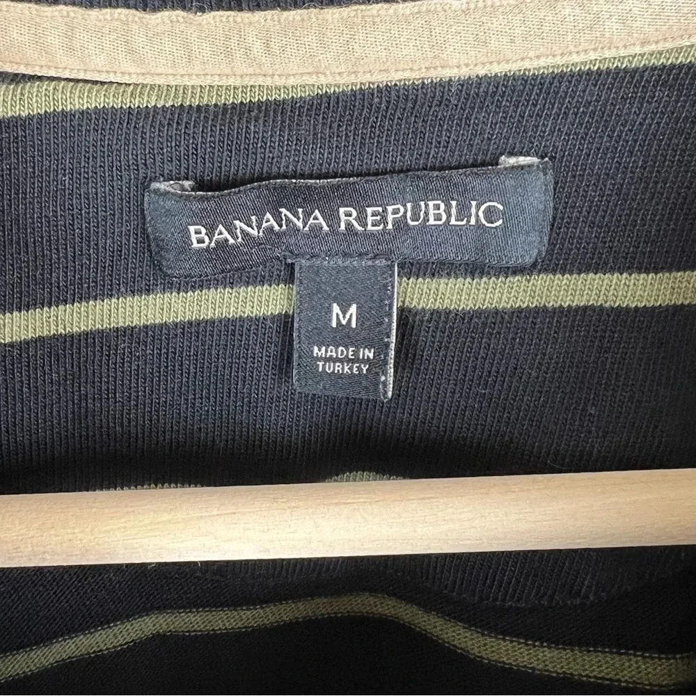 Banana Republic • Heavyweight Cotton T-Shirt